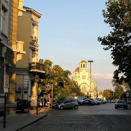 Private Rooms In Central Sofia - Quiet & Comfortable *
