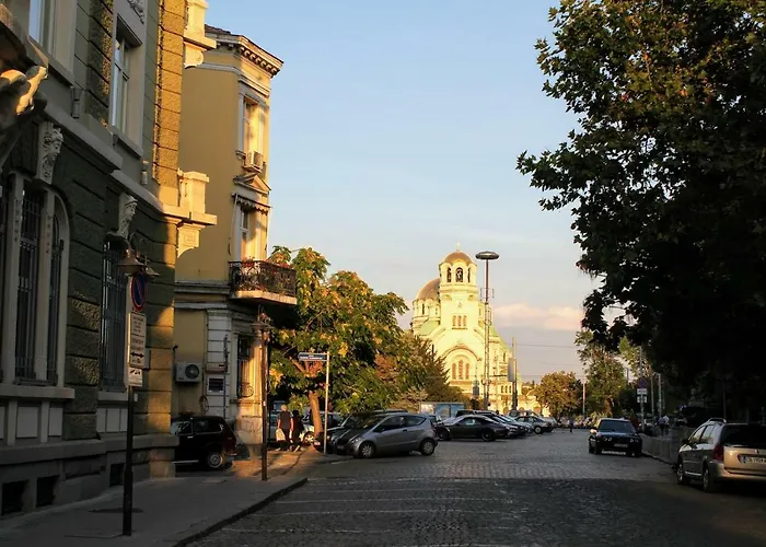 Private Rooms In Central Sofia - Quiet & Comfortable *