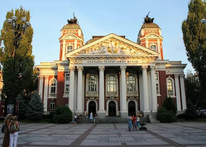 Private Rooms In Central Sofia - Quiet & Comfortable * Σόφια