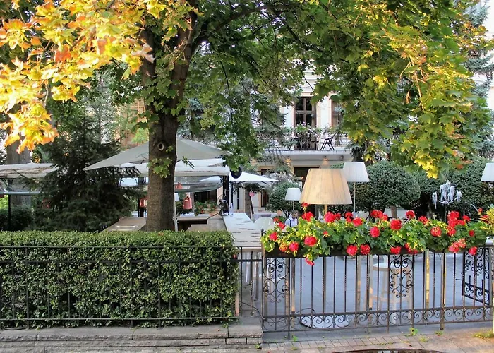 Private Rooms In Central Sofia - Quiet & Comfortable * Σόφια