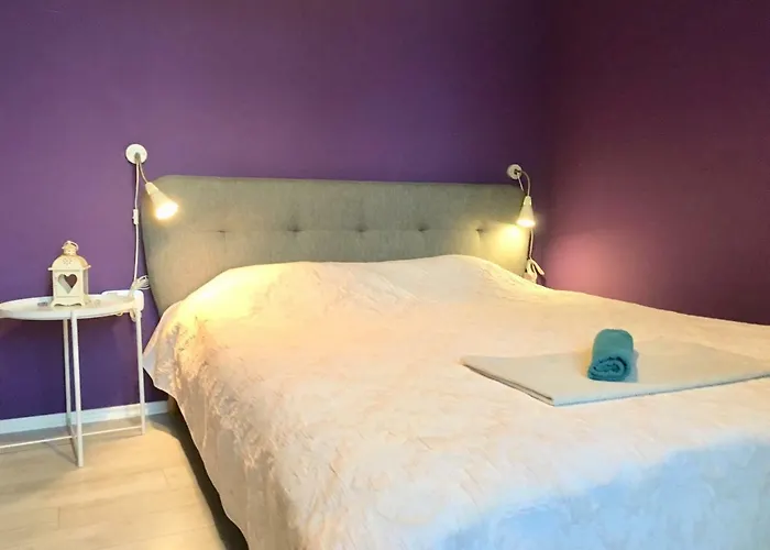 Private Rooms In Central Sofia - Quiet & Comfortable Σόφια